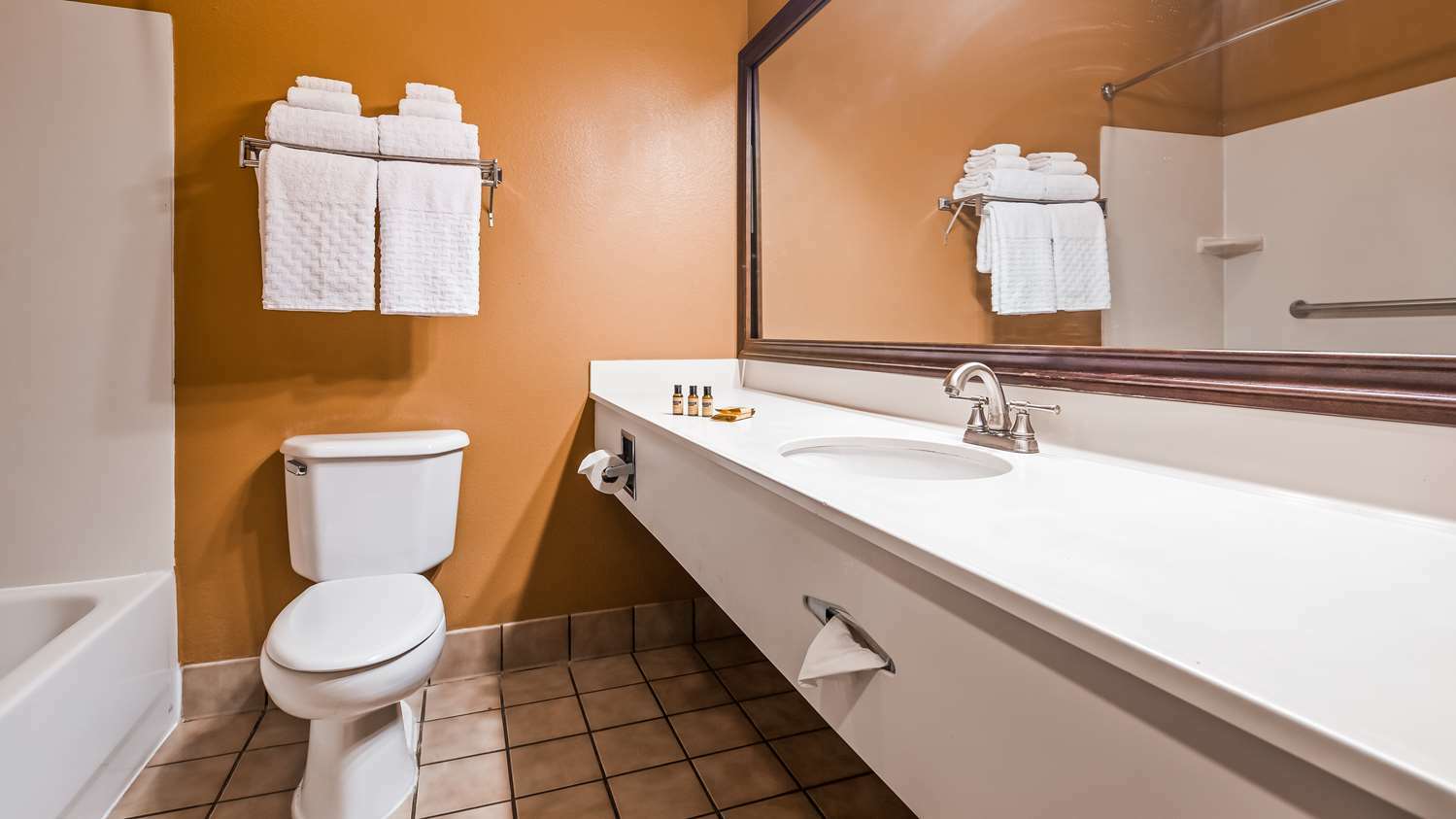 Best Western Plus Brandywine Inn & Suites Monticello Exteriér fotografie